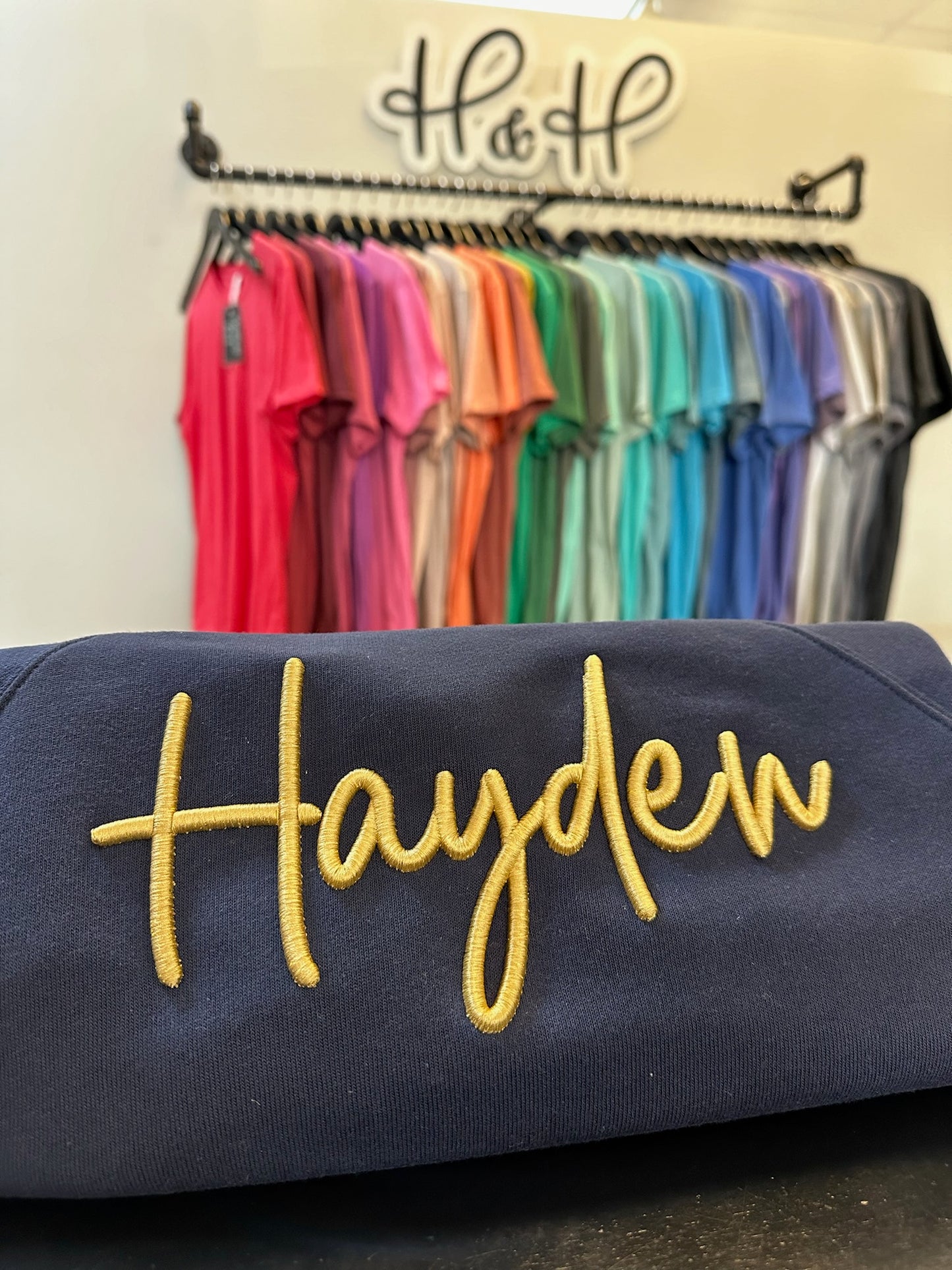 Hayden Puff Script - 3D  Embroidery